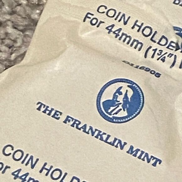 Franklin Mint 36mm & 44mm coin holders base & lid 10 sets of each - Picture 6 of 13